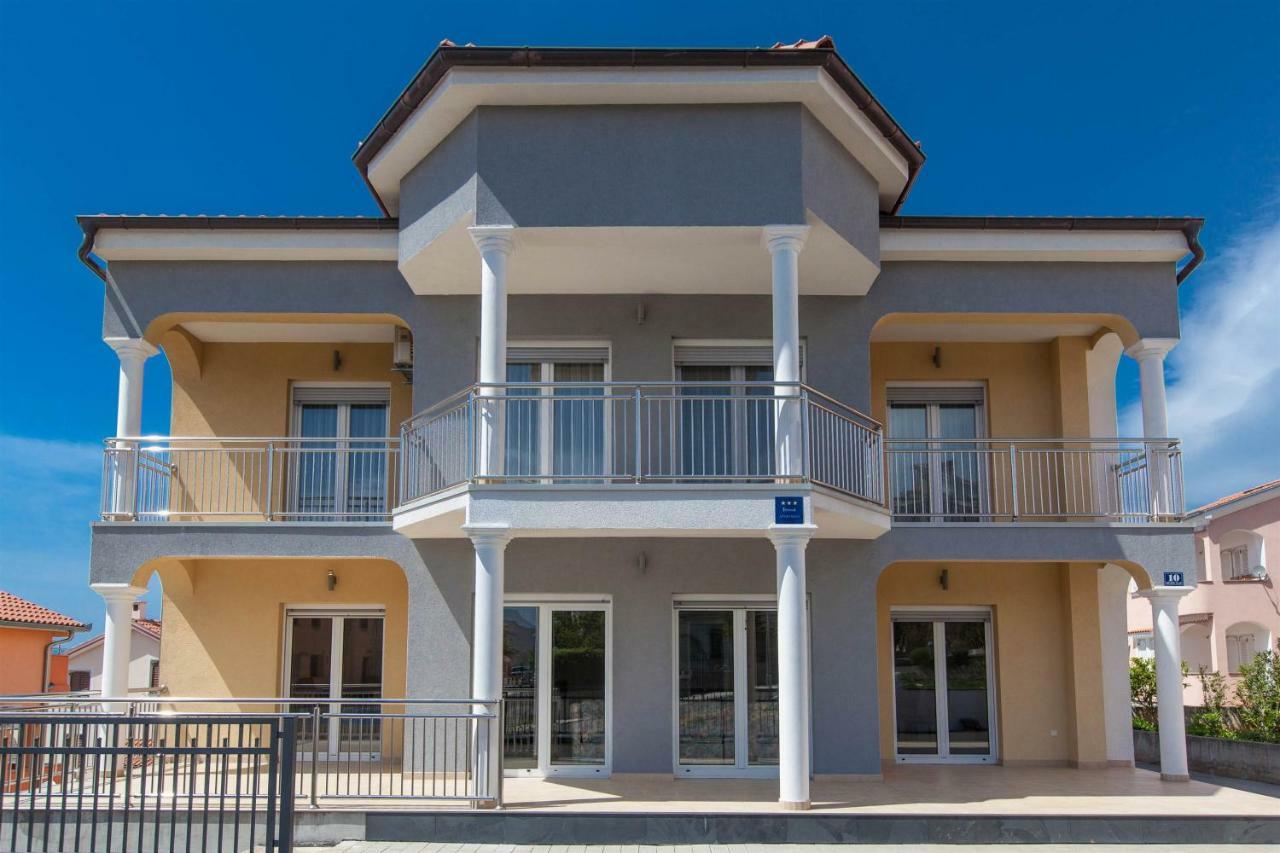 Apartmani Dea Цриквеница Экстерьер фото