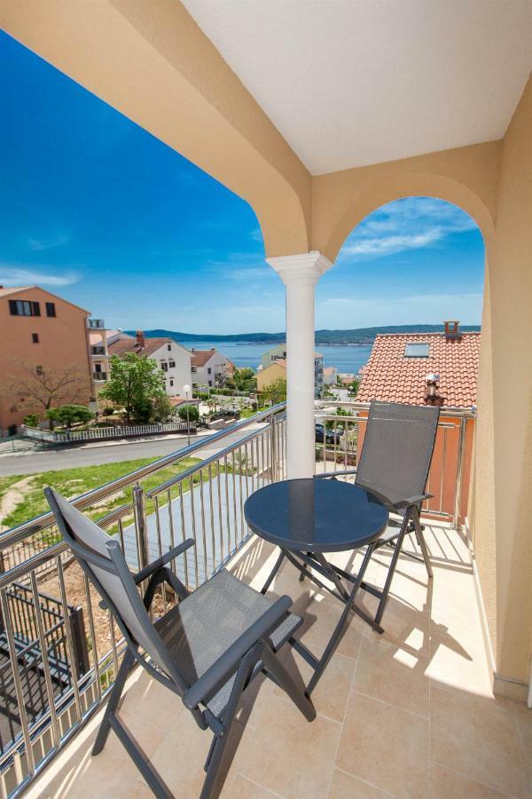 Apartmani Dea Цриквеница Экстерьер фото